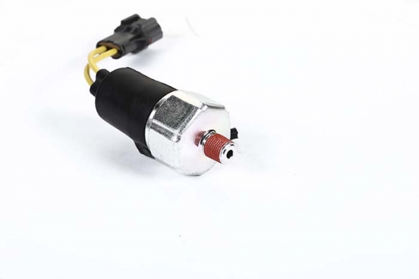 Isuzu oil pressure switch 897324-3730 (SANY excavator parts)